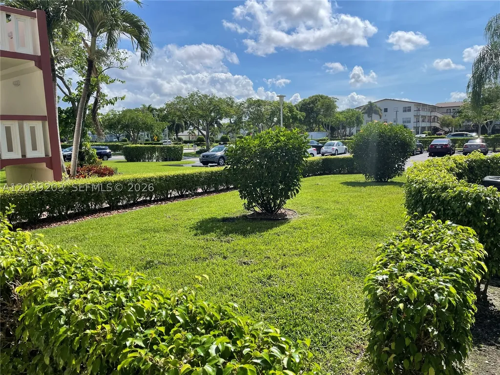 136 Brighton D Boca Raton FL 33434
