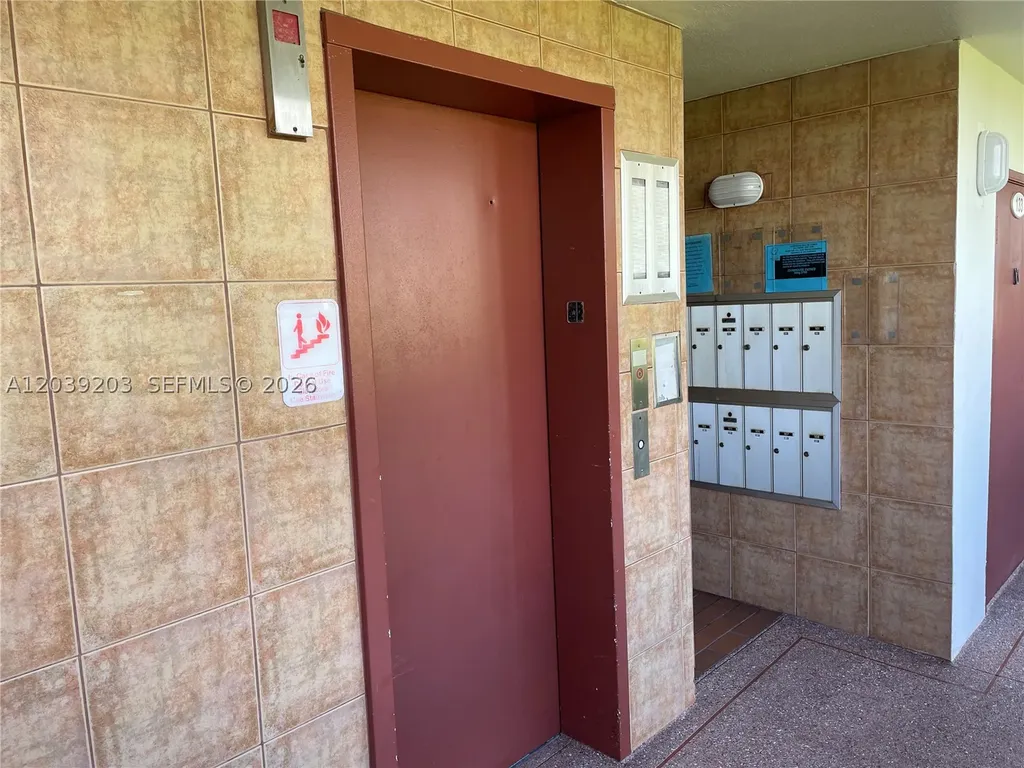 136 Brighton D Boca Raton FL 33434