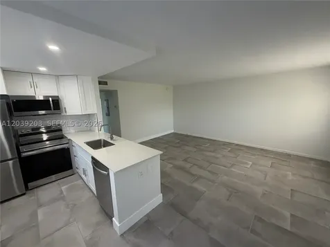136 Brighton D Boca Raton FL 33434