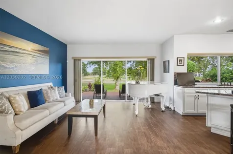 19015 E Saint Andrews Drive Hialeah FL 33015