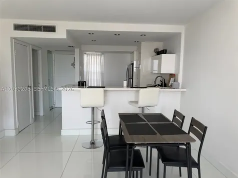 3475 N Country Club Drive Aventura FL 33180