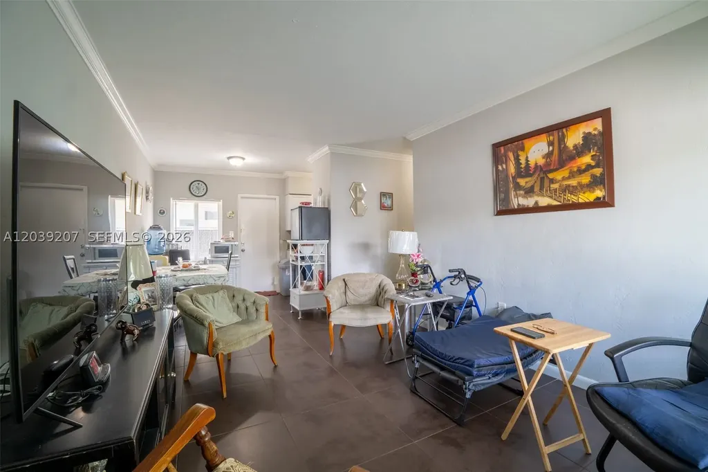 521 NE 82nd Terrace Miami FL 33138