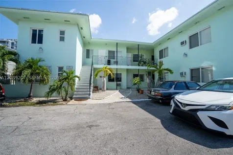 521 NE 82nd Terrace Miami FL 33138