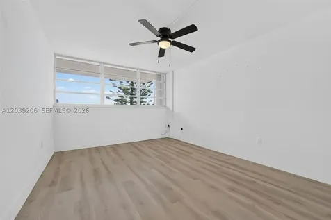 13155 Ixora Court North Miami FL 33181