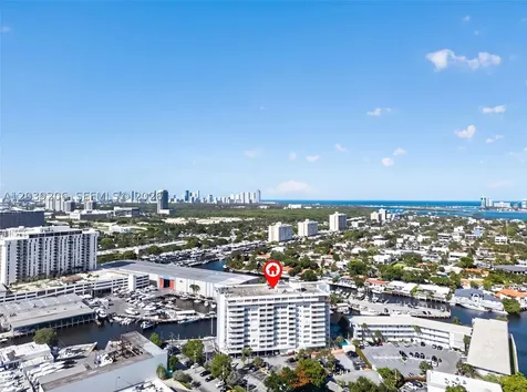 13155 Ixora Court North Miami FL 33181