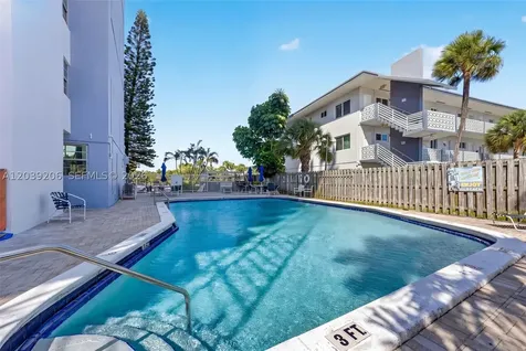 13155 Ixora Court North Miami FL 33181