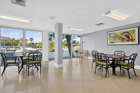 13155 Ixora Court North Miami FL 33181