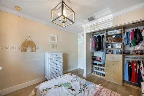 21105 SW 89th Place Cutler Bay FL 33189
