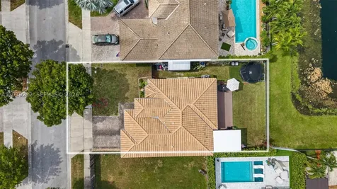 21105 SW 89th Place Cutler Bay FL 33189