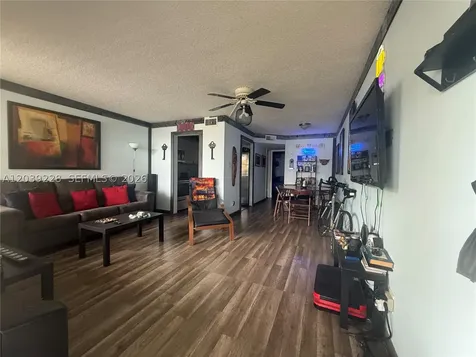 9081 Sunrise Lakes Boulevard Sunrise FL 33322