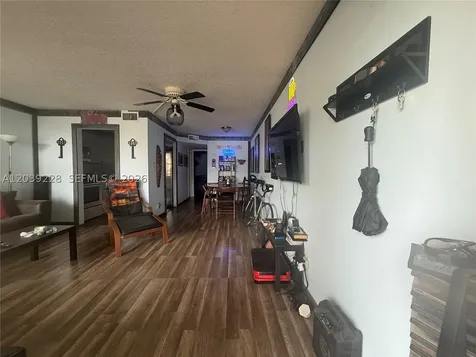 9081 Sunrise Lakes Boulevard Sunrise FL 33322