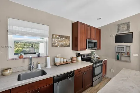 11300 SW 40th Street Miami FL 33165