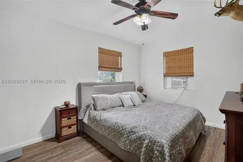 11300 SW 40th Street Miami FL 33165