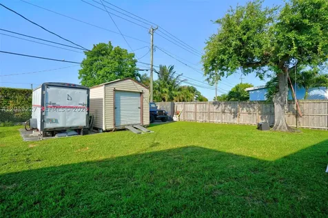 11300 SW 40th Street Miami FL 33165