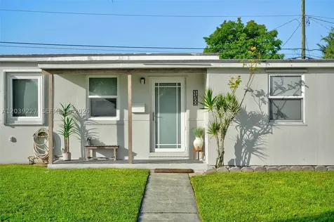11300 SW 40th Street Miami FL 33165