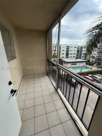 220 SW 9th Avenue Hallandale Beach FL 33009