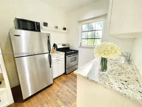 439 15th Street Miami Beach FL 33139