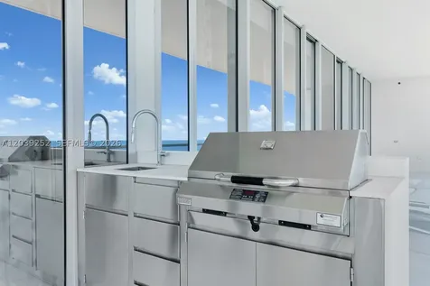 18501 Collins Avenue Sunny Isles Beach FL 33160