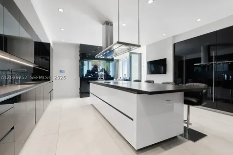 18501 Collins Avenue Sunny Isles Beach FL 33160