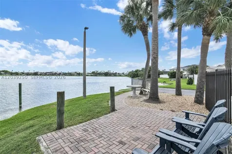 9481 Bradshaw Lane Tamarac FL 33321