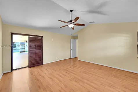 4745 NW 99th Lane Coral Springs FL 33076