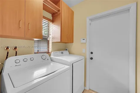 4745 NW 99th Lane Coral Springs FL 33076