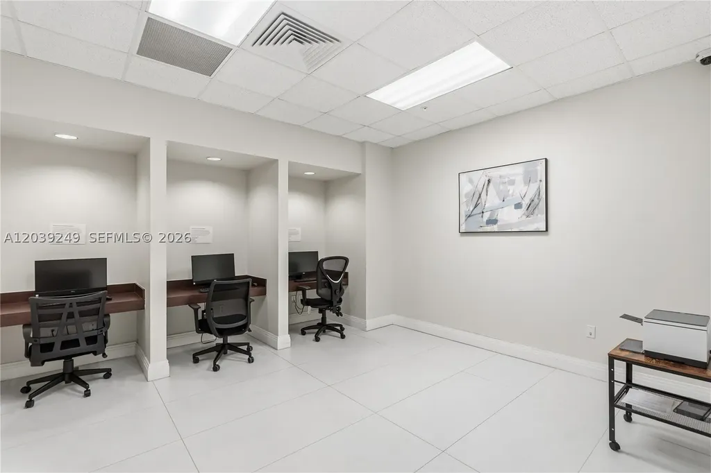 3001 S Ocean Drive Hollywood FL 33019