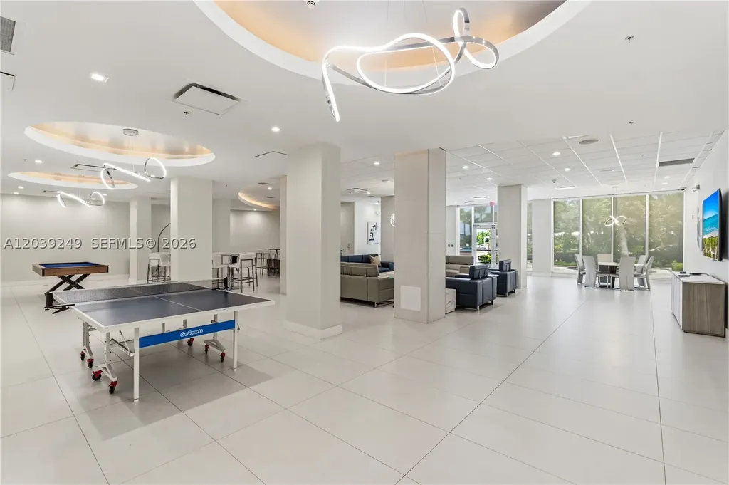 3001 S Ocean Drive Hollywood FL 33019