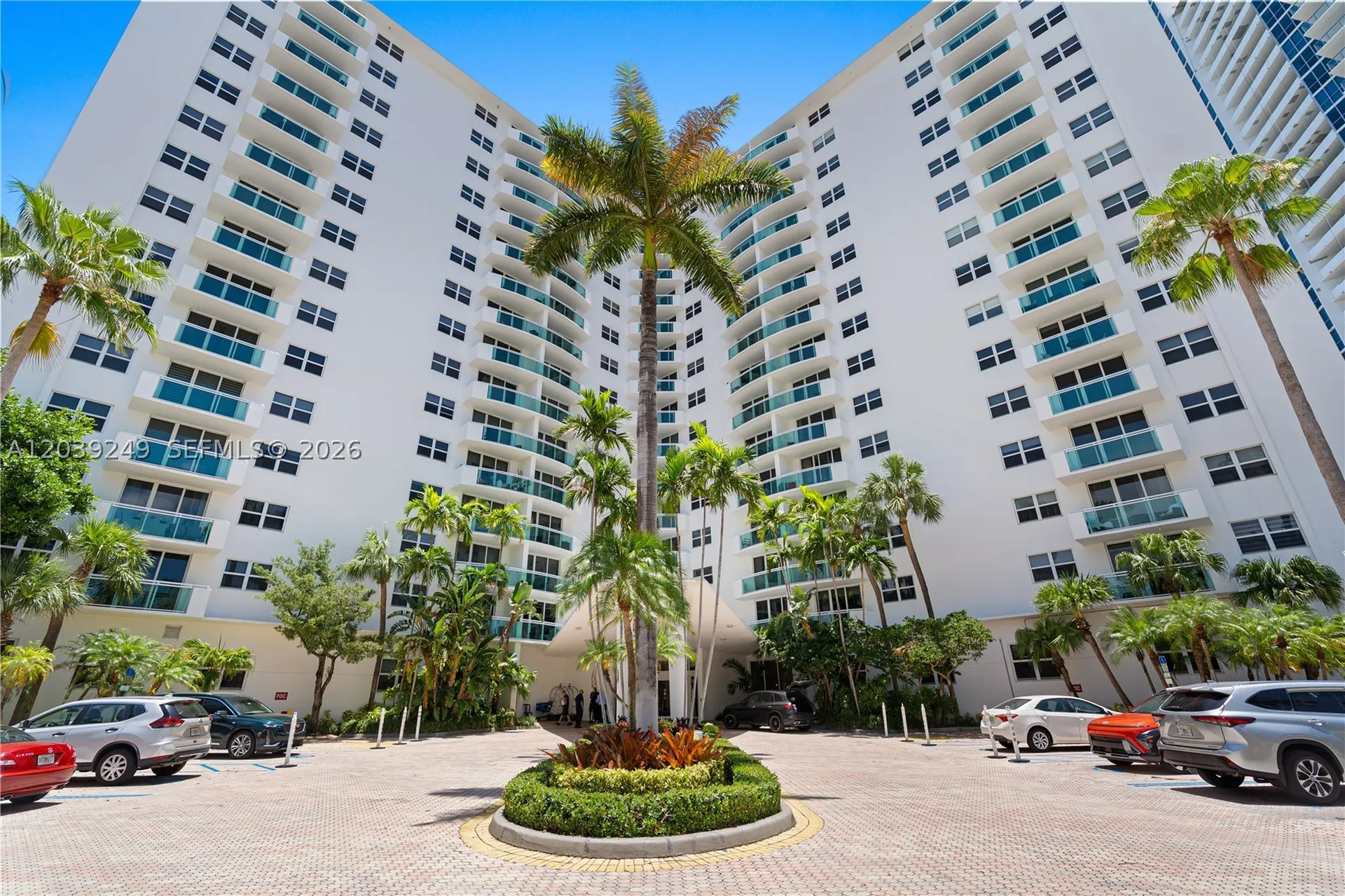 3001 S Ocean Drive #1023 Hollywood FL 33019