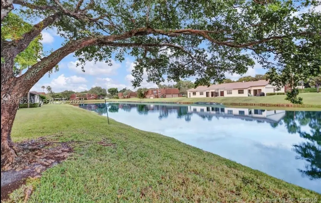 820 SW 120th Way Other City - In The State Of Florida FL 33325