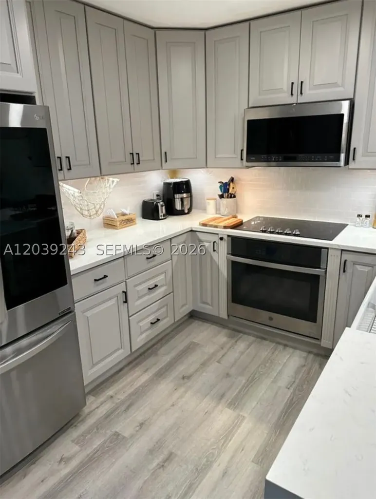 820 SW 120th Way Other City - In The State Of Florida FL 33325