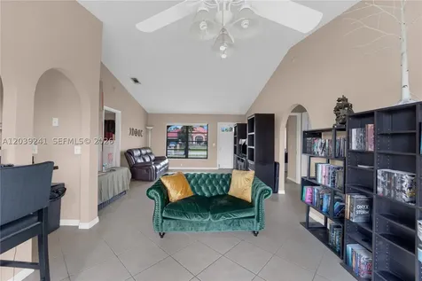 1074 SW Alcantarra Port St. Lucie FL 34953