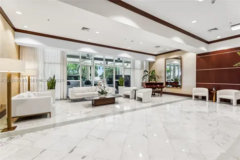 16699 Collins Ave+one Self Parking Sunny Isles Beach FL 33160