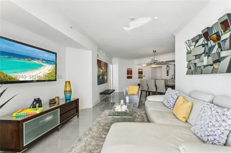 16699 Collins Ave+one Self Parking Sunny Isles Beach FL 33160