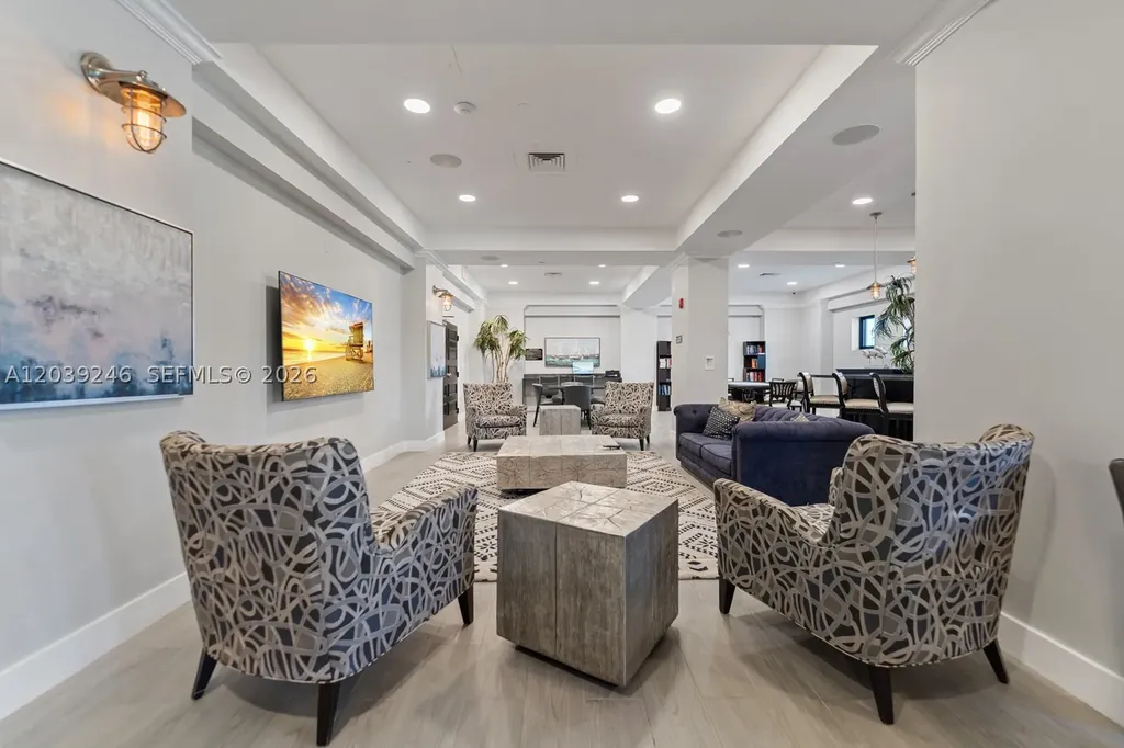 2501 S Ocean Drive Hollywood FL 33019