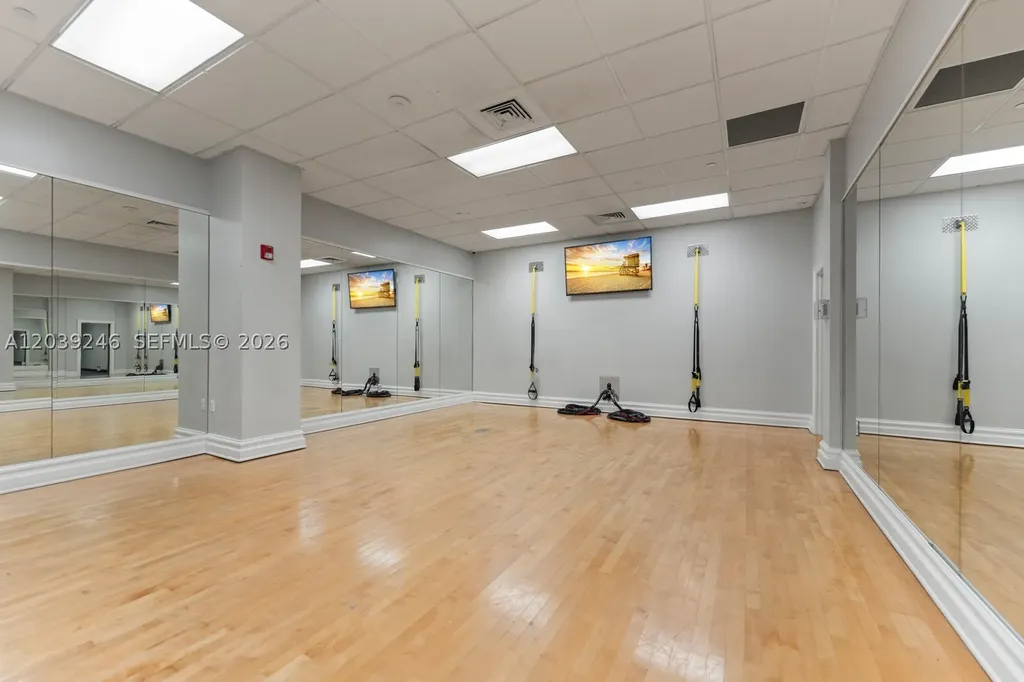 2501 S Ocean Drive Hollywood FL 33019