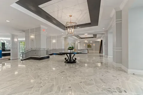 2501 S Ocean Drive Hollywood FL 33019