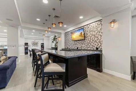 2501 S Ocean Drive Hollywood FL 33019