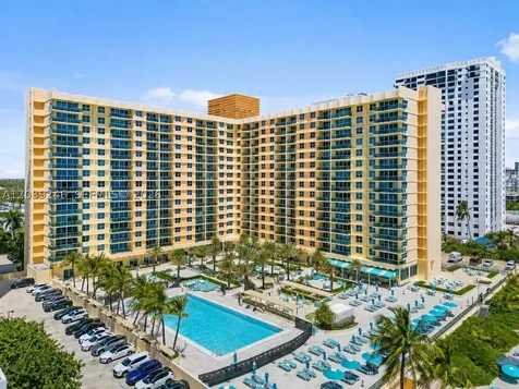 2501 S Ocean Drive Hollywood FL 33019
