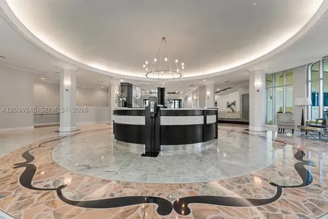 2501 S Ocean Drive Hollywood FL 33019