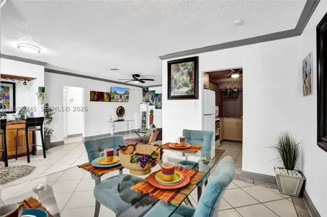 6280 SW 8th Place North Lauderdale FL 33068