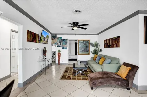 6280 SW 8th Place North Lauderdale FL 33068