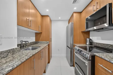 10275 Collins Avenue Bal Harbour FL 33154