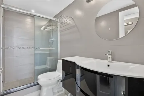 10275 Collins Avenue Bal Harbour FL 33154