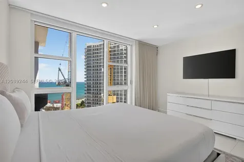 10275 Collins Avenue Bal Harbour FL 33154