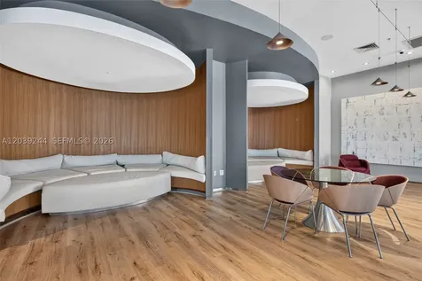 10275 Collins Avenue Bal Harbour FL 33154