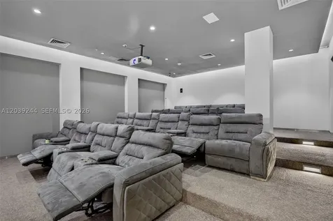 10275 Collins Avenue Bal Harbour FL 33154