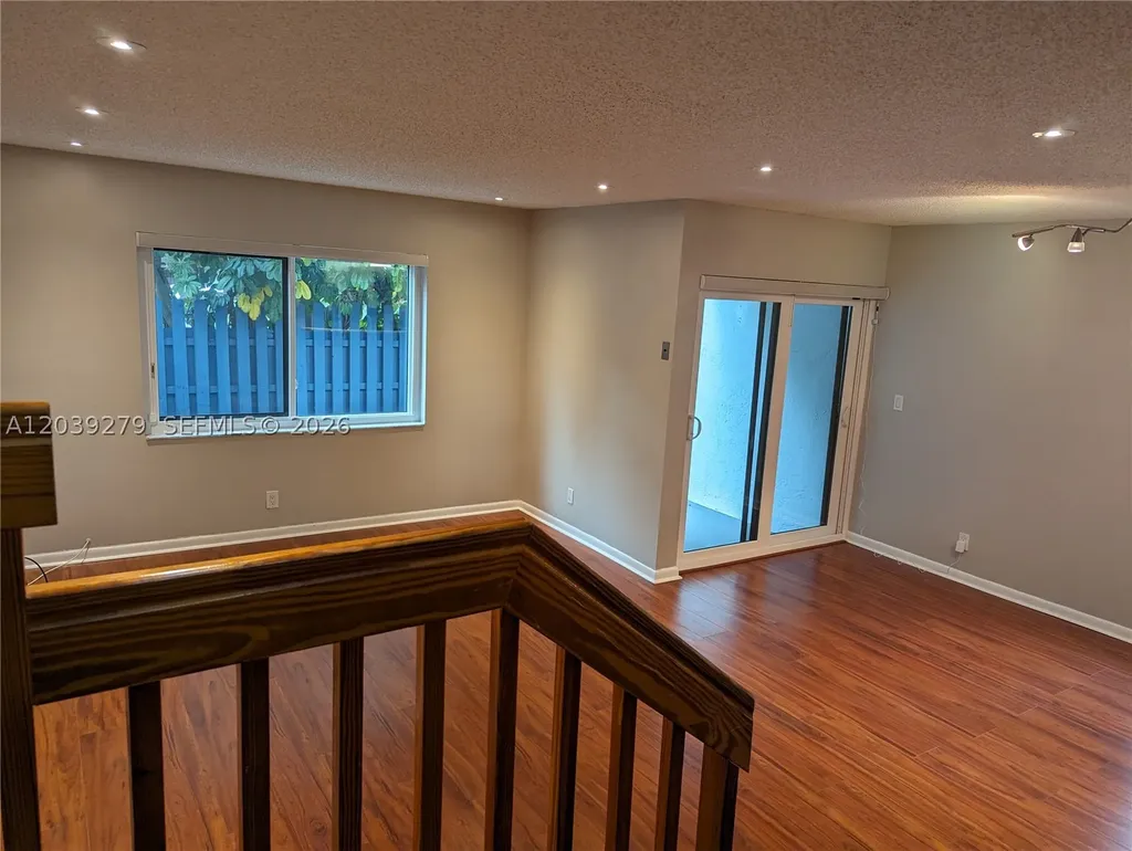 3446 Oak Drive Hollywood FL 33021