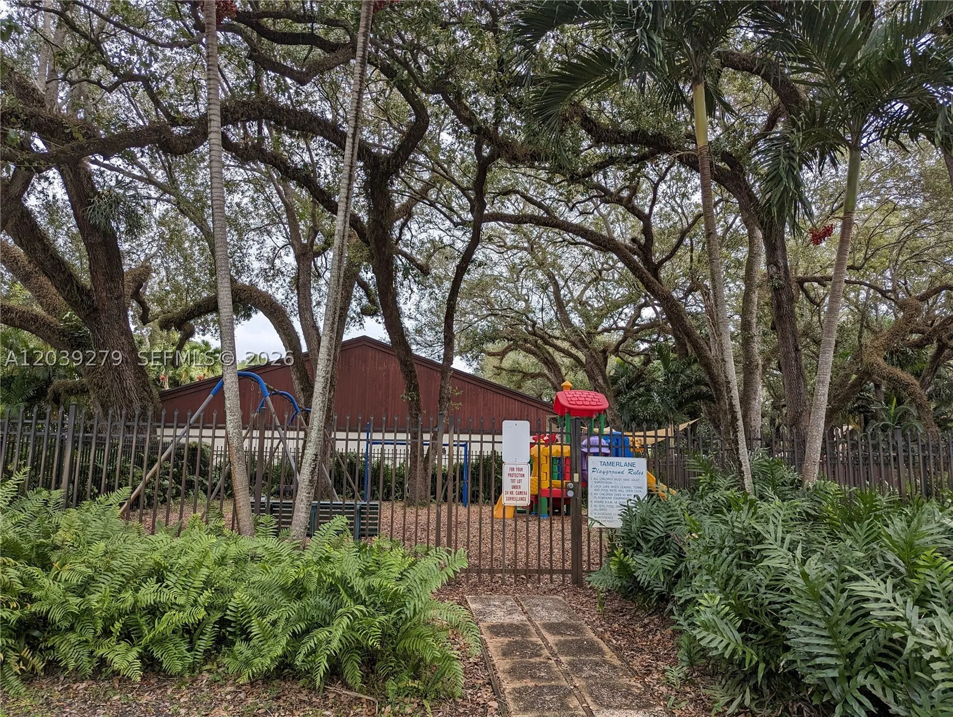 3446 Oak Drive Hollywood FL 33021