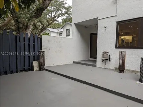 3446 Oak Drive Hollywood FL 33021